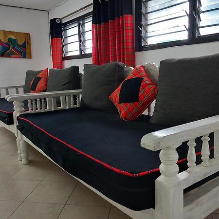 מומבסה Maasai Villas מראה חיצוני תמונה