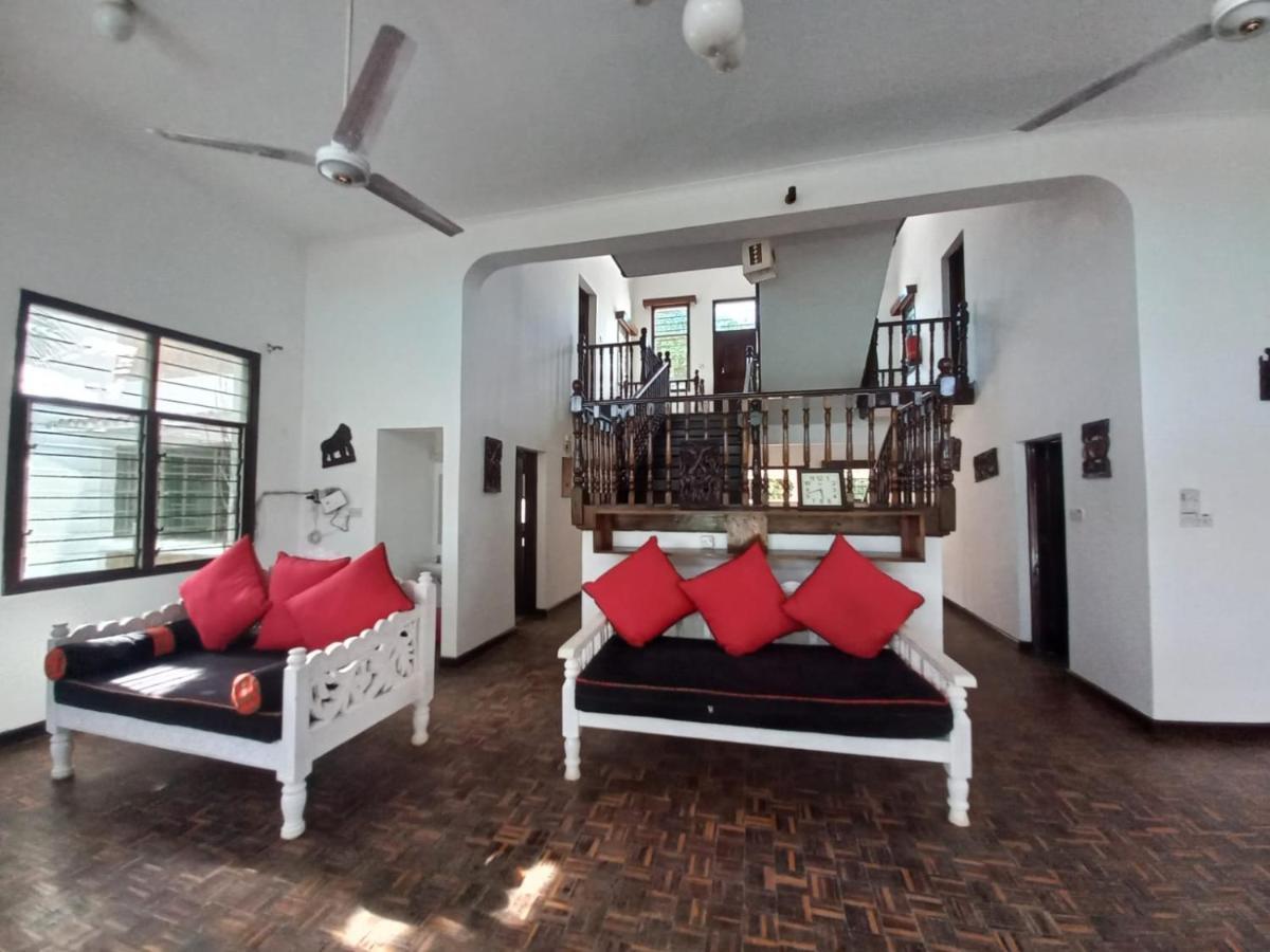 מומבסה Maasai Villas מראה חיצוני תמונה