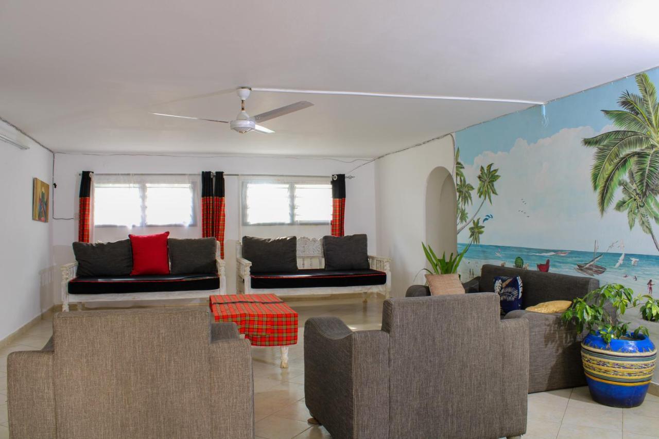 מומבסה Maasai Villas מראה חיצוני תמונה